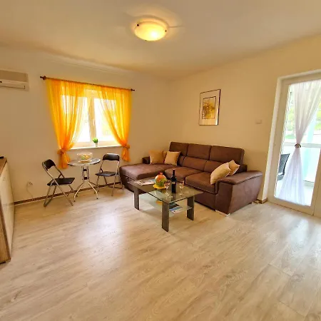 Lejlighed Cozy One-bedroom