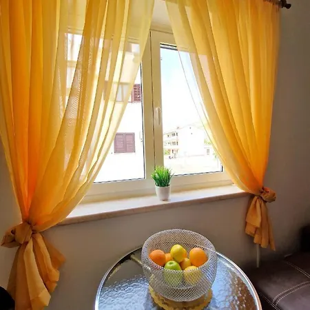 Cozy One-bedroom Daire
